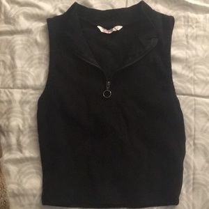 Black Quarter zip crop top